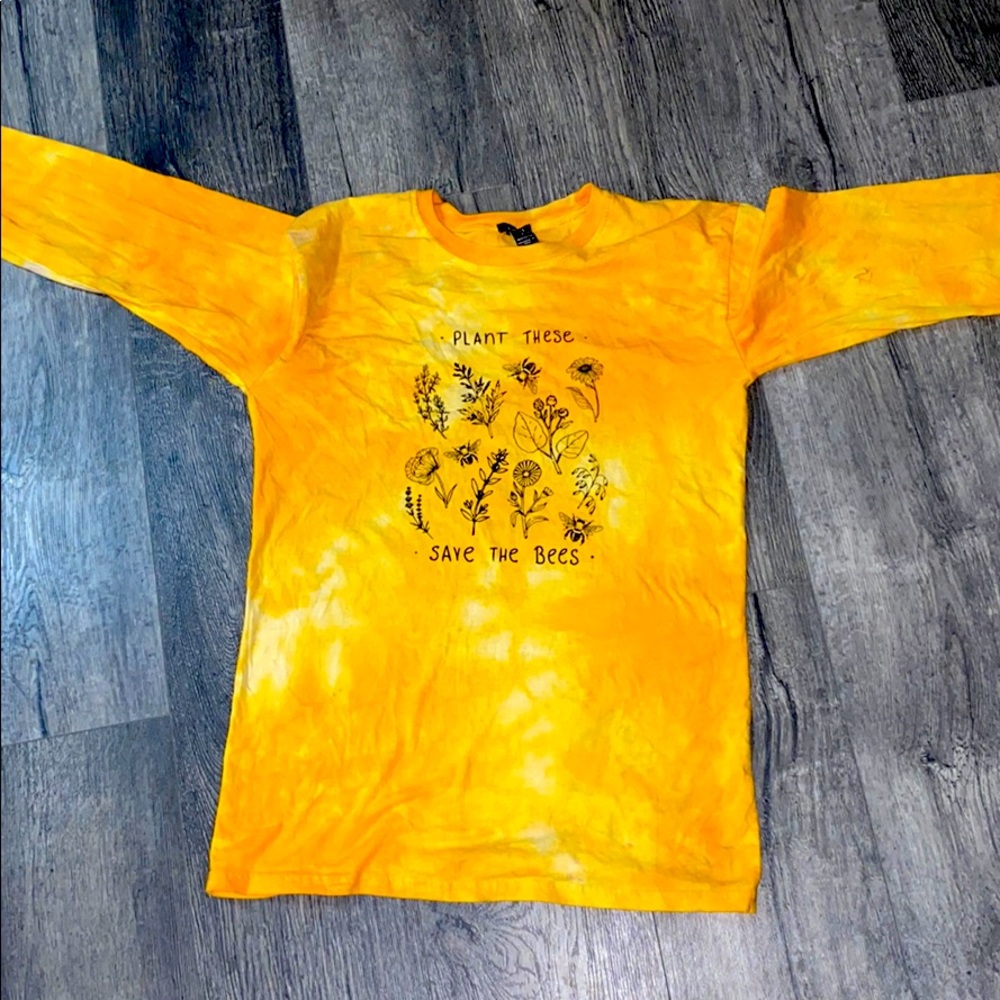 Tee